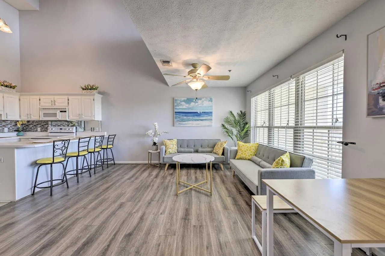 Convenient Condo With Hot Tub - Walk To Beach! Panama City Beach 0*,  United States
