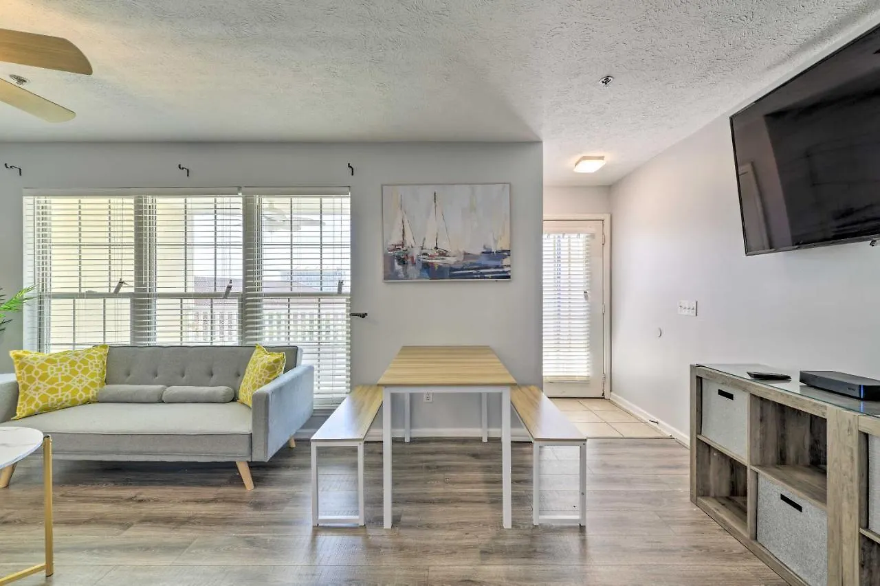 Convenient Condo With Hot Tub - Walk To Beach! Panama City Beach United States