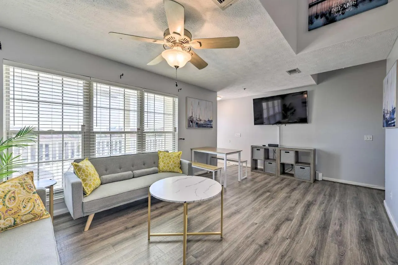Apartment Convenient Condo With Hot Tub - Walk To Beach! Panama City Beach United States